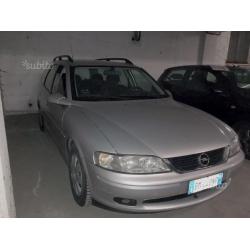 Opel vectra sw dti - accetto scambi