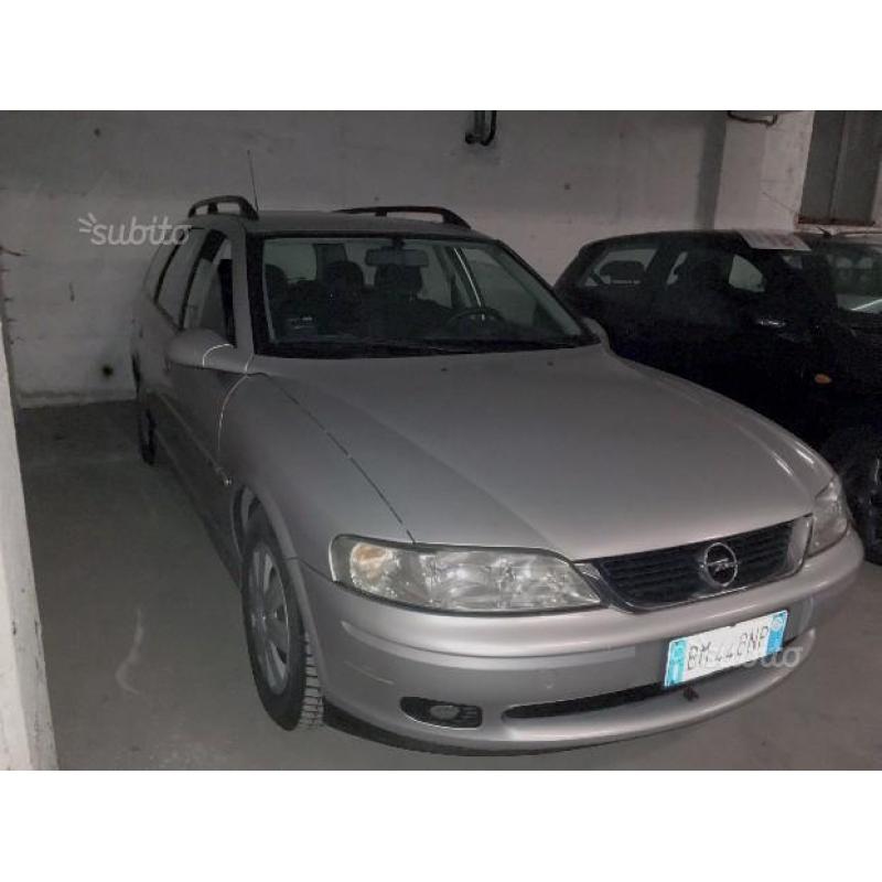 Opel vectra sw dti - accetto scambi