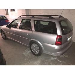 Opel vectra sw dti - accetto scambi