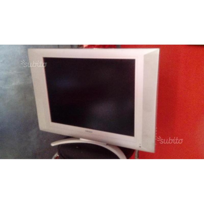 Tv color lcd con decoder