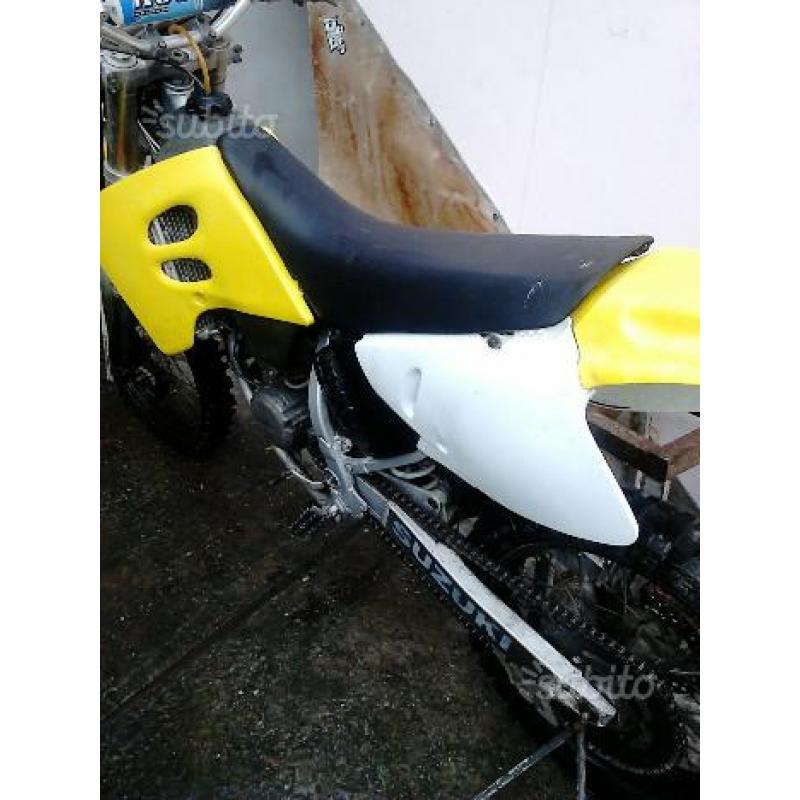 Suzuki rm 125