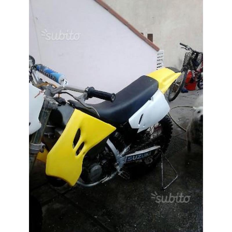 Suzuki rm 125