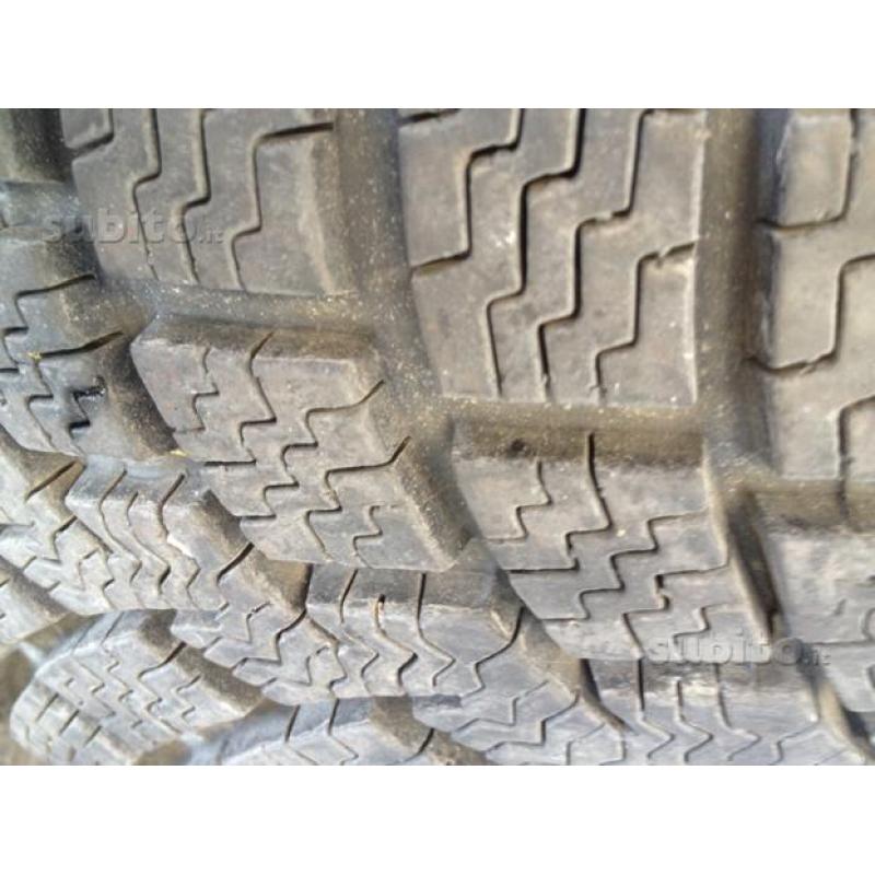 Gomme invernali 185/60R14 nokian