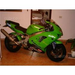 Kawasaki zx9r - 1999