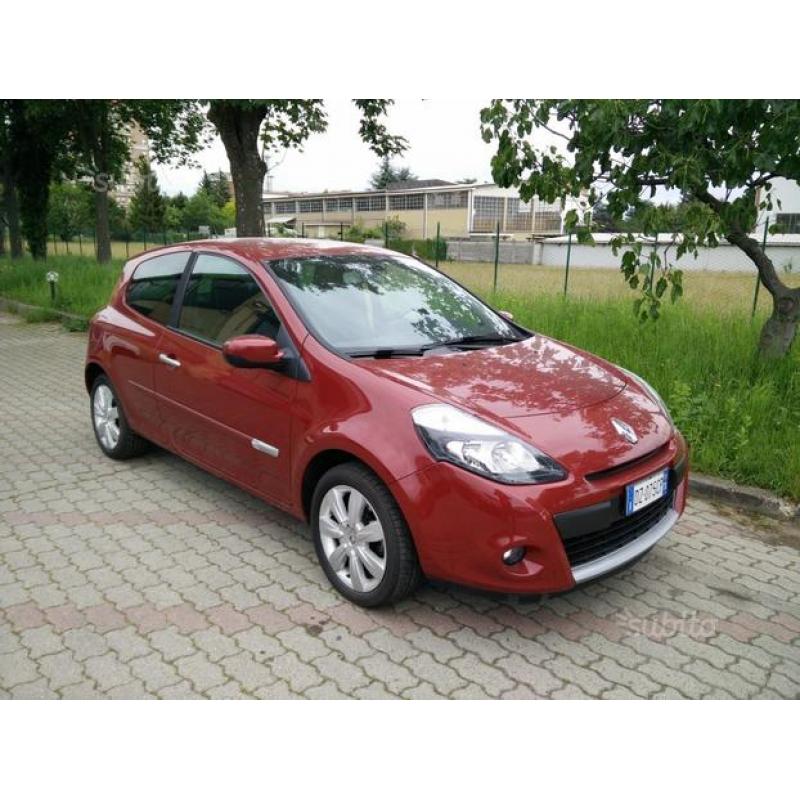 RENAULT Clio 1.2 16V TCE 100CV 3 porte Luxe Clio