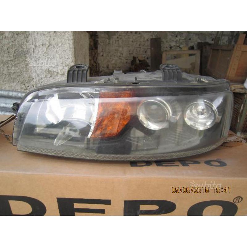 Fanali posteriori fiat punto 1999-2003