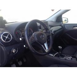 Mercedes-Benz B 180 CDI Navi, Bluetooth, Tempomat