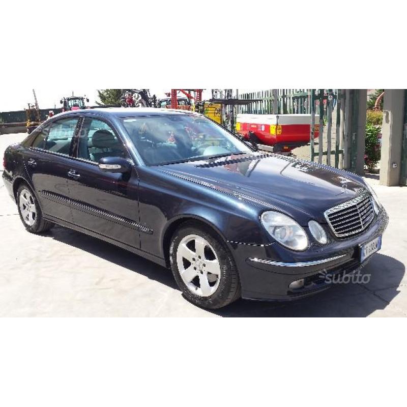 MERCEDES Classe E (W/S211) - 2005