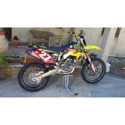 Suzuki rmz 250