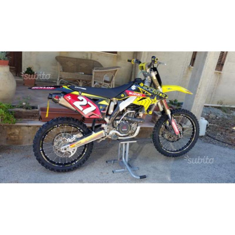 Suzuki rmz 250