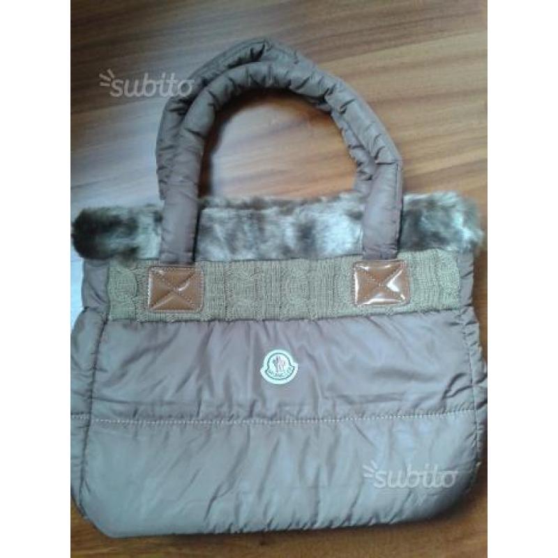 Borsa originale MONCLER usata due volte