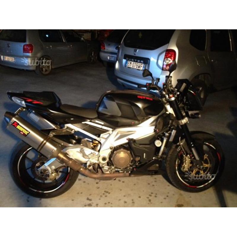 Aprilia tuono r