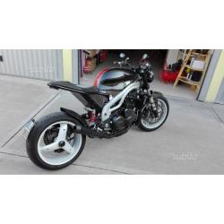 Triumph speed triple 955 special street cafè