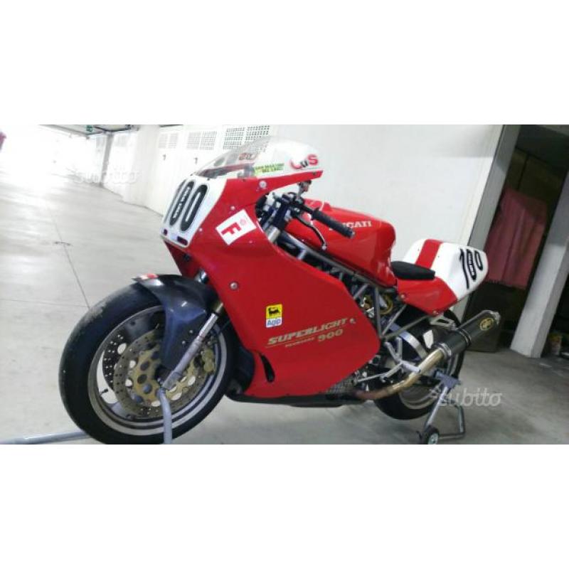 Ducati 900ss