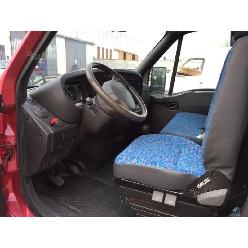 IVECO Daily 29L11SVP 2.8TDI PC-TN Furg.S.vtr.L