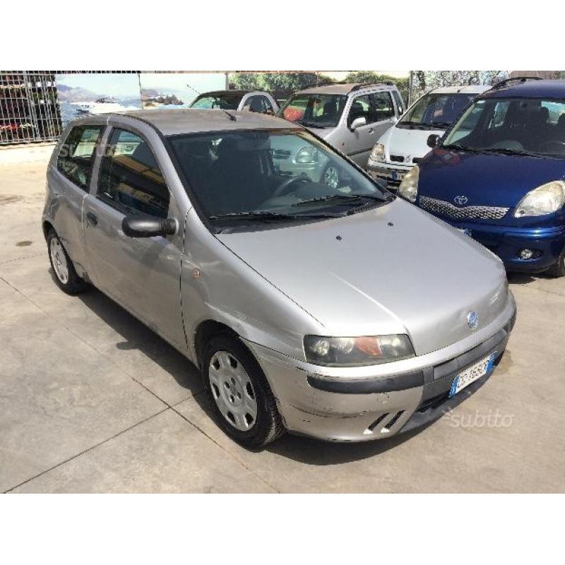 FIAT Punto 1.2 - Adatta per neopatentati