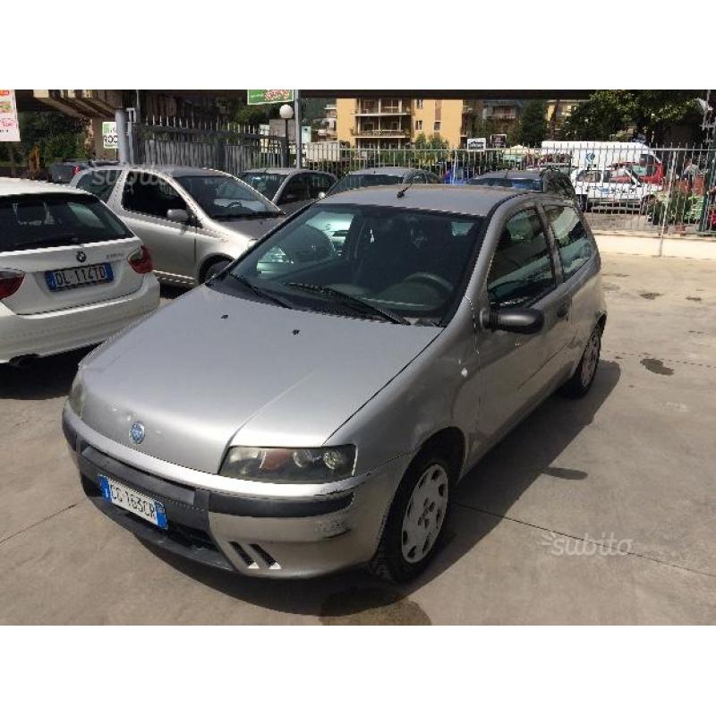 FIAT Punto 1.2 - Adatta per neopatentati