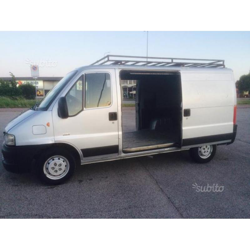 Peugeot Boxer 2.2 HDI Diesel Accepto permuta