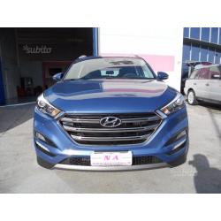 HYUNDAI Tucson 1.7 CRDi XPossible ** ALTRI COLOR