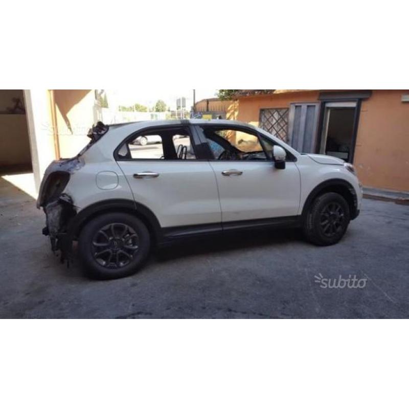 FIAT 500X - 2016 bruciata