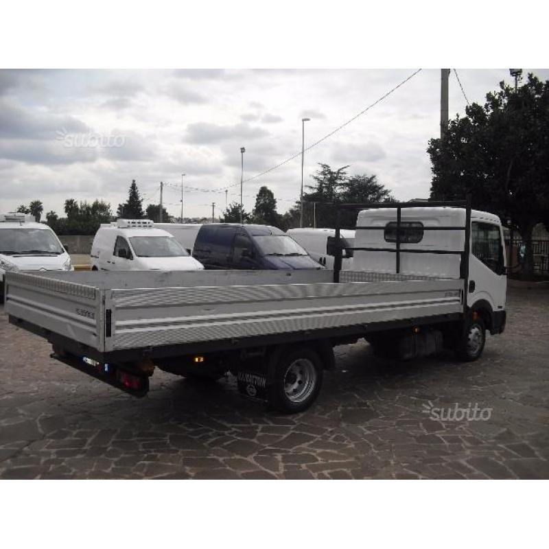 NISSAN Cabstar 2.5 110cv CASSONE FISSO