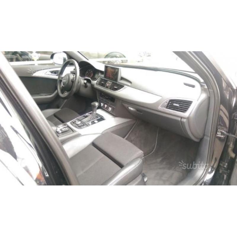 Audi A6 Avant 2.0 TDI DPF multitronic S-LINE