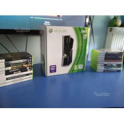 Xbox 360 Slim 250GB + 23 giochi