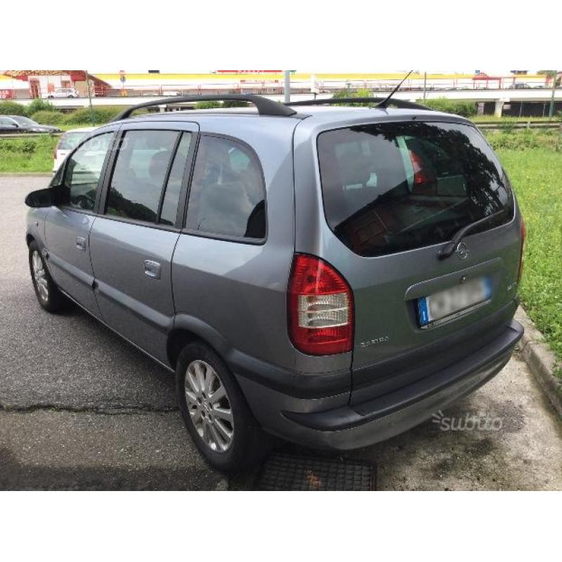 OPEL Zafira 3ª serie - 2003