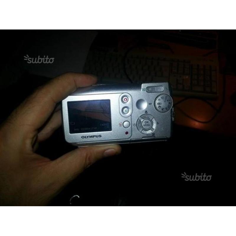 Fotocamera olympus 4.0 mega pixel