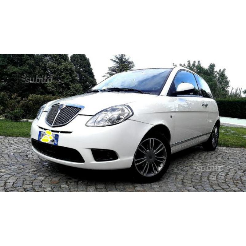 Lancia ipsilon gold 1.4 gpl