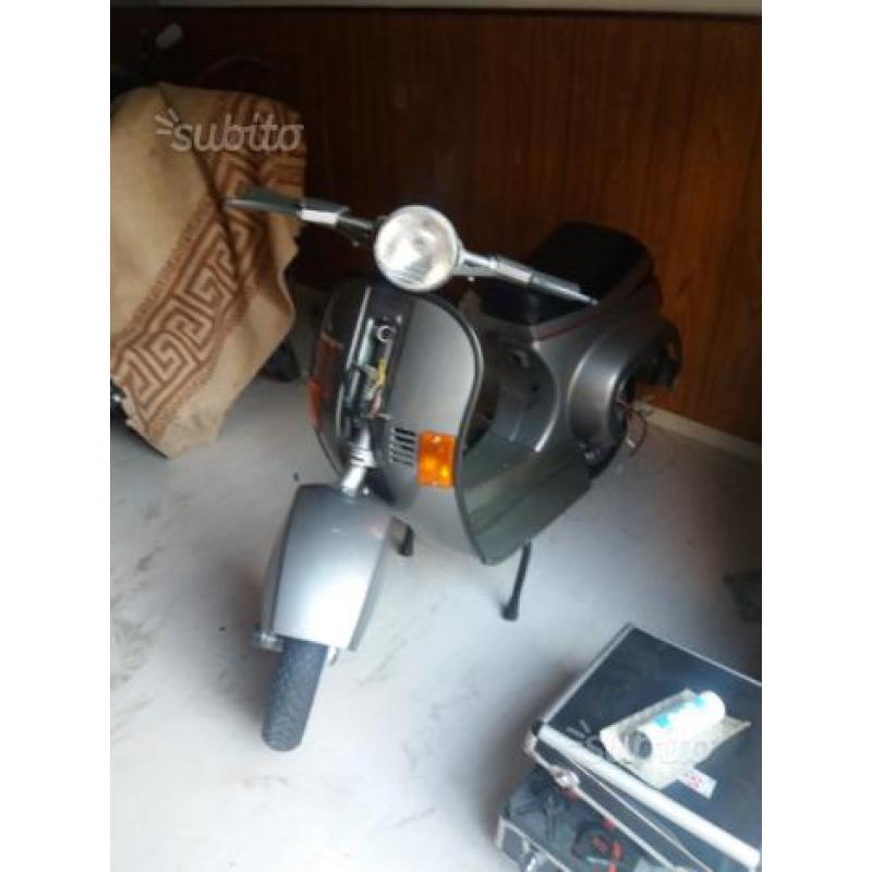 Vespa pk lx rush