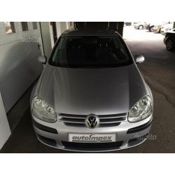 VOLKSWAGEN Golf 1.9 TDI 3p. Trendline NEOPATENTA