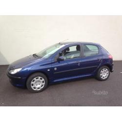 PEUGEOT 206 1.1 5p