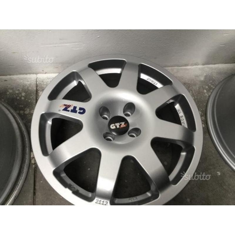 Cerchi nuovi R17 per Fiat punto/ Renault Clio