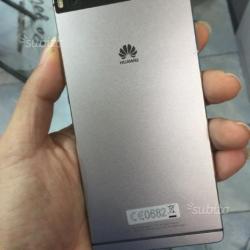 Huawei P8 da vetrina