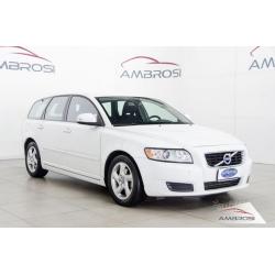 VOLVO V50 POLAR D2