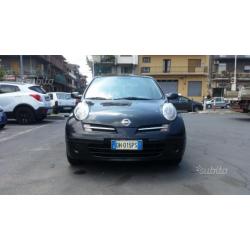 Nissan micra 2007 da vetrina