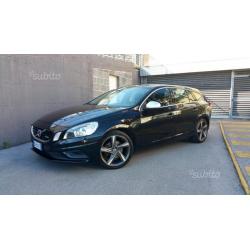 Volvo V60 D3 R design 2.0 163cv