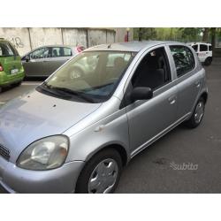 TOYOTA YARIS 1.0 benzina