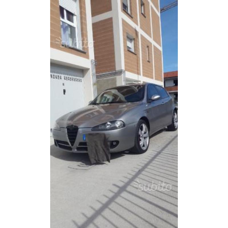 Alfa 147 q2