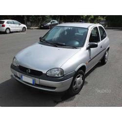 Opel Corsa 1.0 i 5 porte