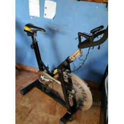 Spin bike ginny Atala