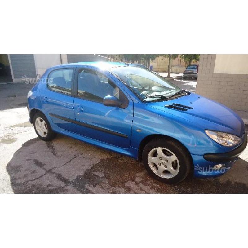 PEUGEOT 206 - 2005 1.4 hdi