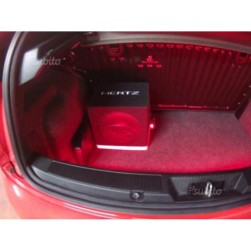 Subwoofer auto attivo Hertz dba 200.3