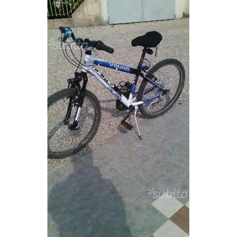 Mountain bike, ragazzo