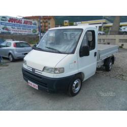 Peugeot Boxer 2.5 D cassone