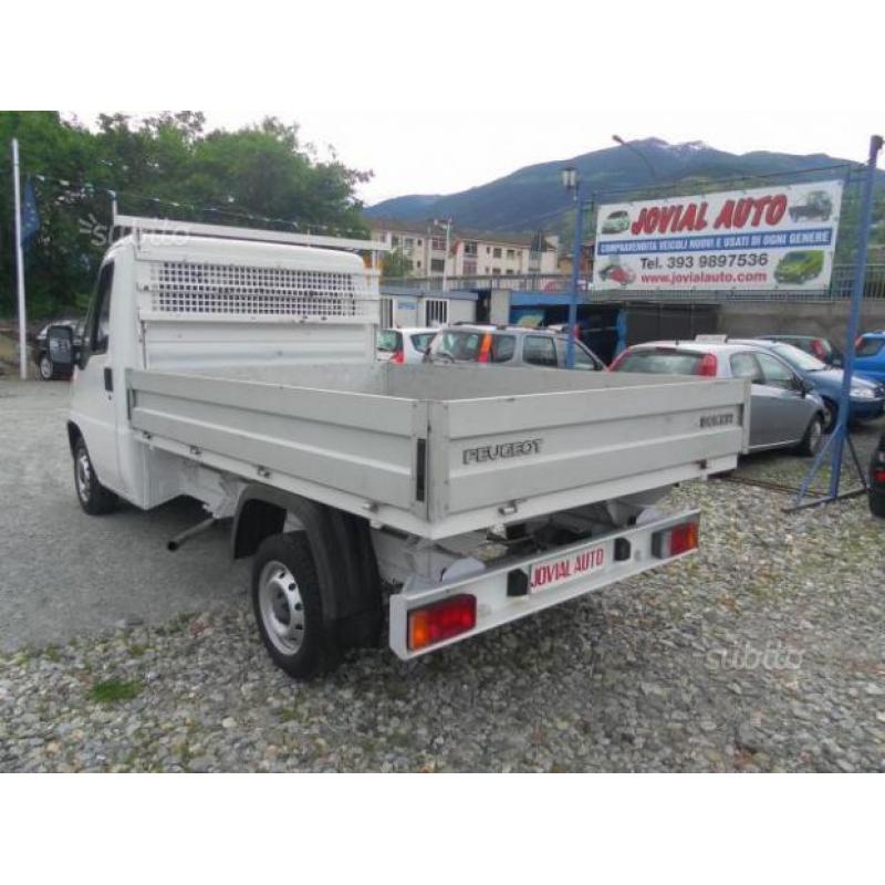 Peugeot Boxer 2.5 D cassone