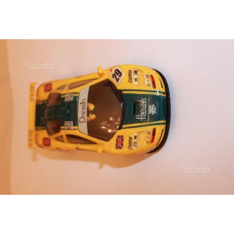 Slot car Ninco McLaren F1 Harrods Le Mans