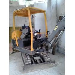 Miniescavatore volvo 16 ql