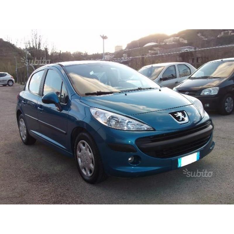 Peugeot 207 1.4 HDI